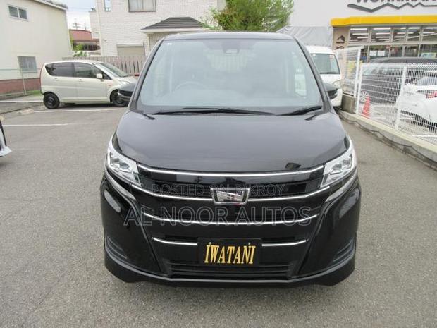 Toyota Noah 2021 Black