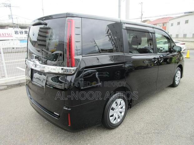Toyota Noah 2021 Black