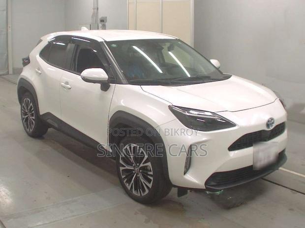 Toyota Yaris Cross 2021 Pearl