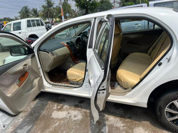 Toyota Axio 1.5 G 2WD 2009 White