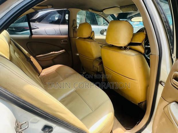Nissan Sunny 2010 White