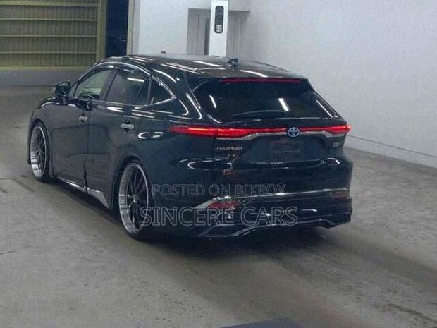 Toyota Harrier 2021 Black