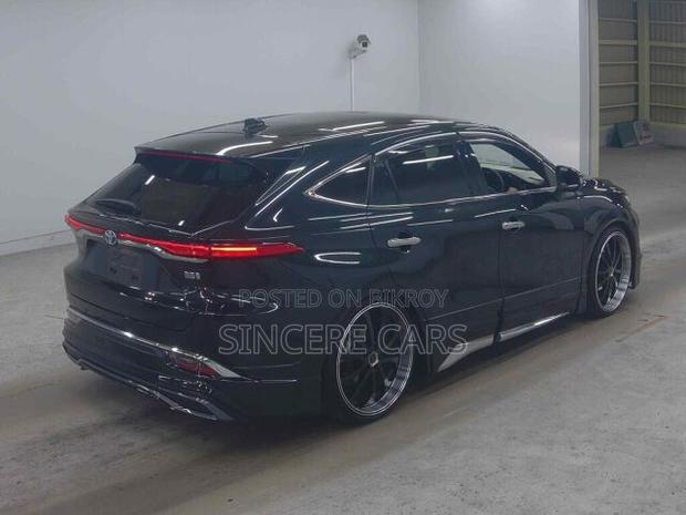 Toyota Harrier 2021 Black