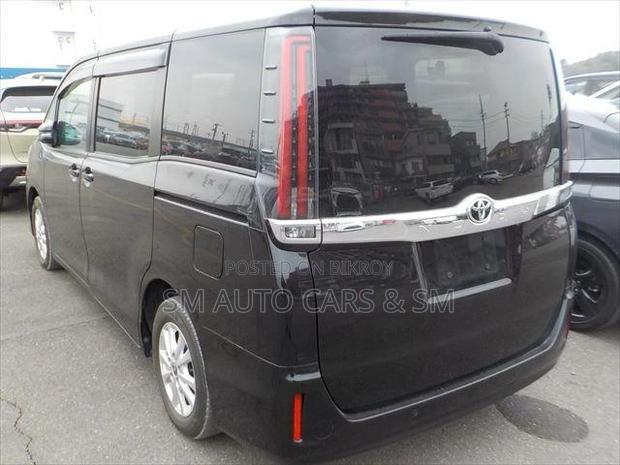 Toyota Noah 2.0 FWD (7 Seater) 2021 Black