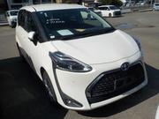 Toyota Sienta 1.5 Hybrid FWD 2021 Pearl for sale