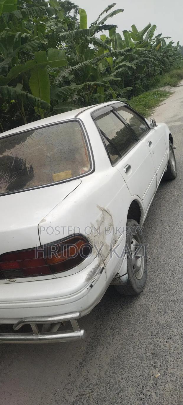 Toyota Carina 1990