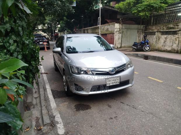 Toyota Axio 1.5 Hybrid G 2WD 2013 Silver