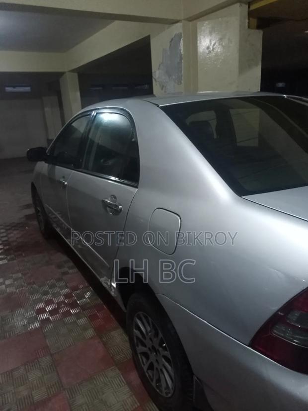 Toyota Corolla 1.5 Sedan Automatic 2002 Silver
