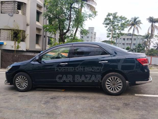 Toyota Premio 2020 Blue