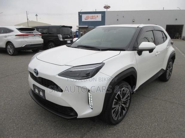 Toyota Yaris Cross 1.5 Hybrid FWD 2021 Pearl