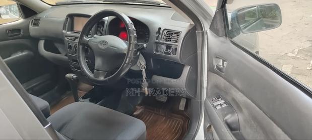 Toyota Probox 2002 Silver