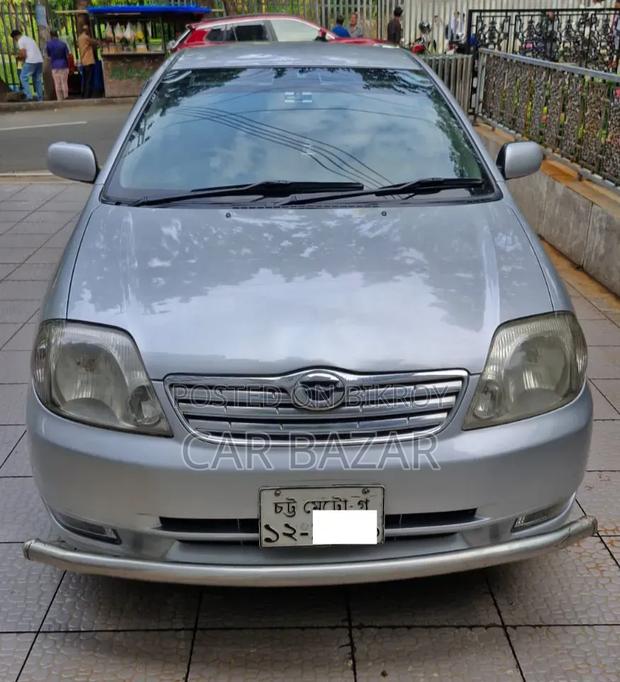 Toyota Corolla 2004 Silver