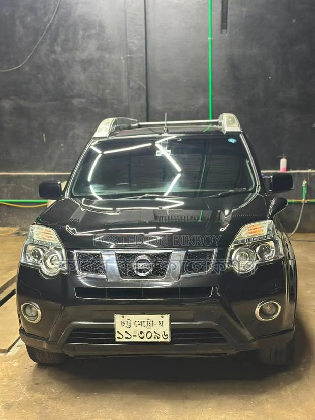 Nissan X-Trail 2012 Black