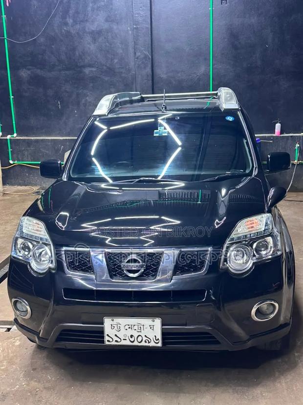 Nissan X-Trail 2012 Black