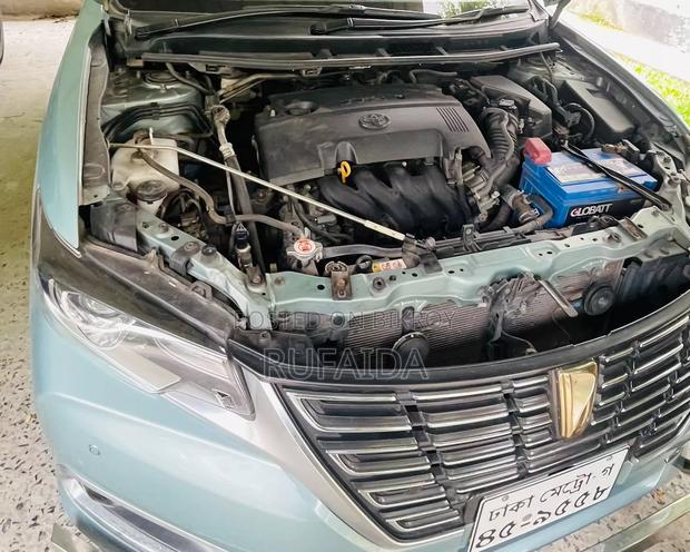 Toyota Premio 2018 Teal