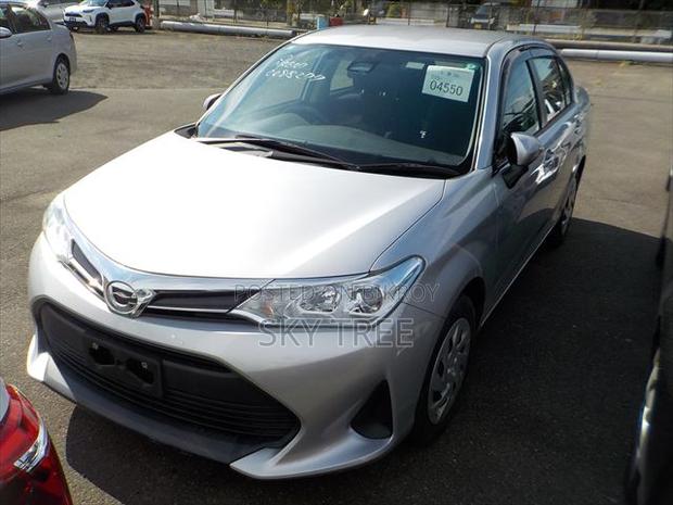 Toyota Axio 2020 Silver