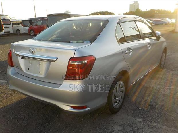 Toyota Axio 2020 Silver