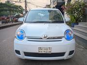 Toyota Sienta 2011 Pearl for sale