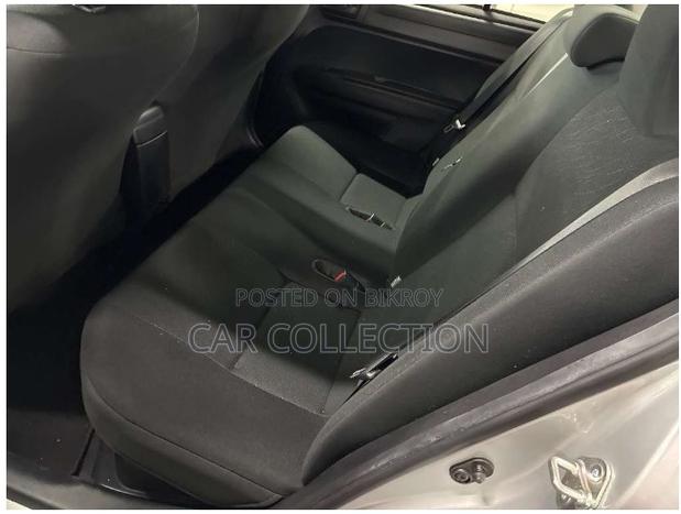 Toyota Axio 2021 Silver