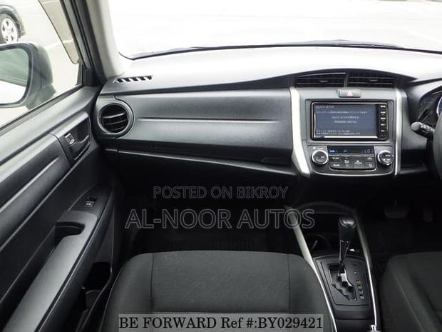 Toyota Corolla Fielder 2021 Silver