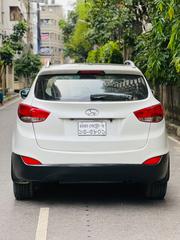 Hyundai Tucson Limited AWD 2011 Pearl for sale