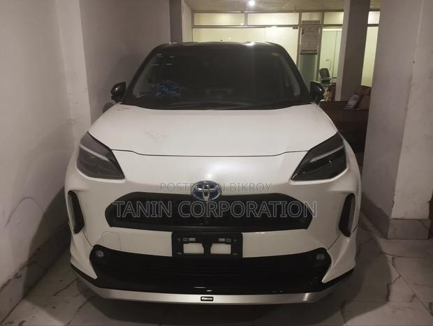 Toyota Yaris Cross 2021 Pearl