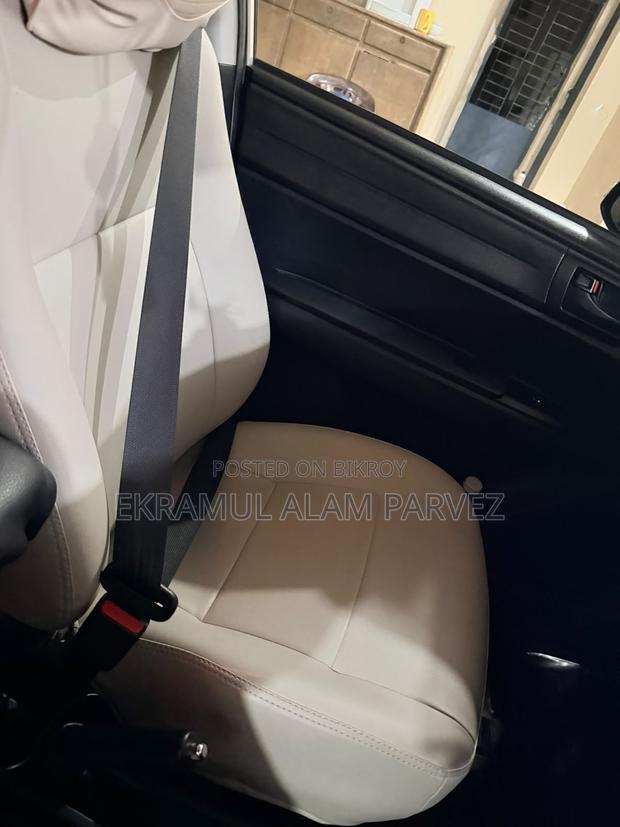 Toyota Axio 1.5 G 4WD 2017 Beige