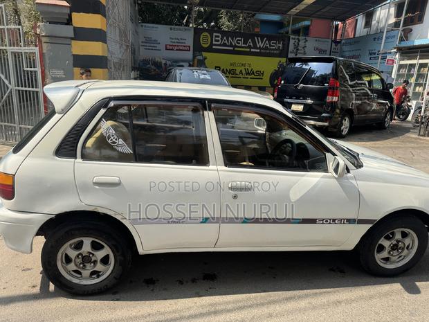 Toyota Starlet 1993 White