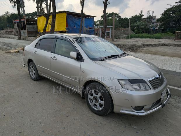Toyota Corolla Sedan Automatic 2004 Silver