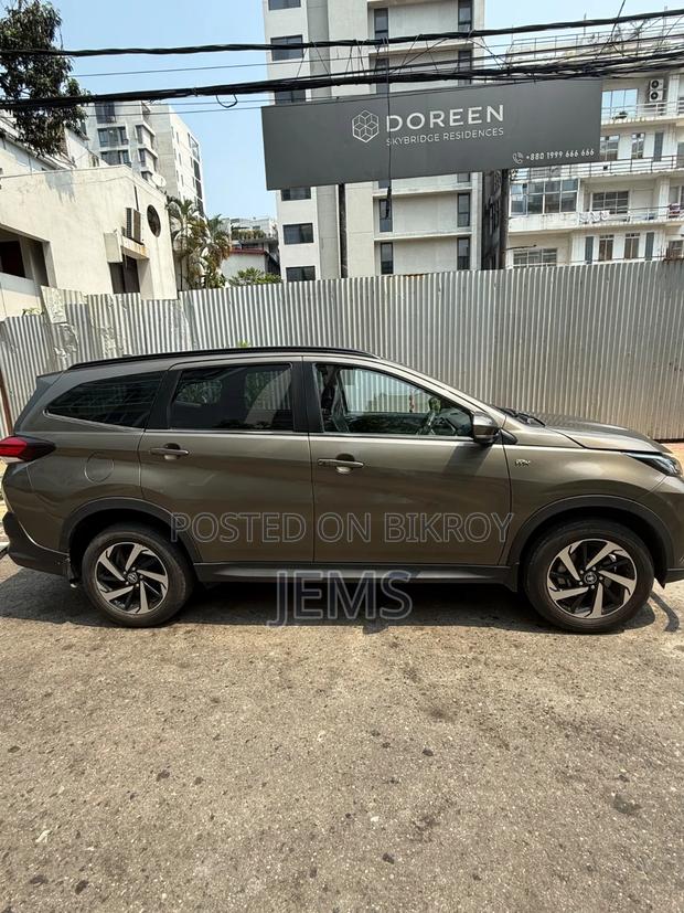 Toyota Rush 2022