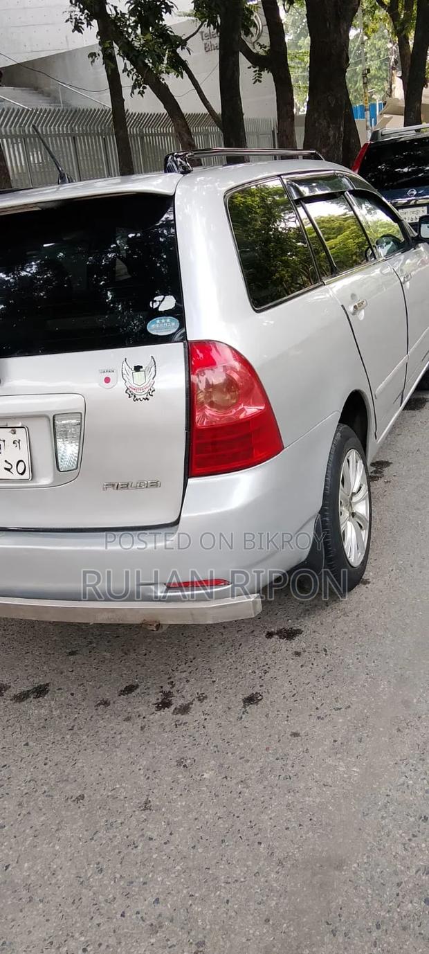 Toyota Corolla 2004 Silver