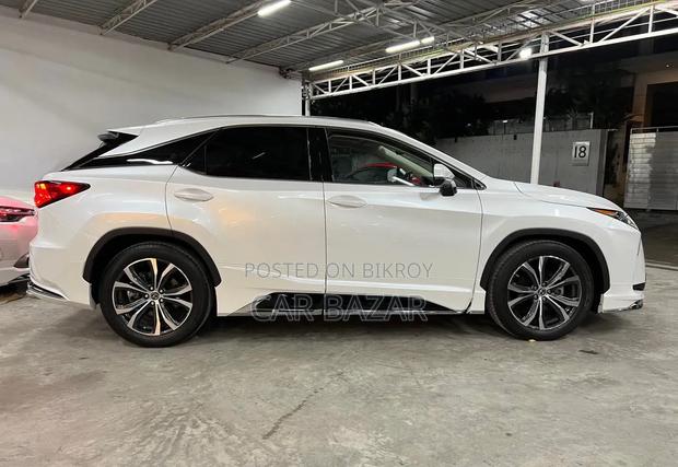 Lexus RX 2018 Pearl