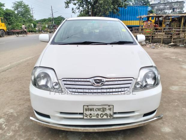 Toyota Corolla 2003 White