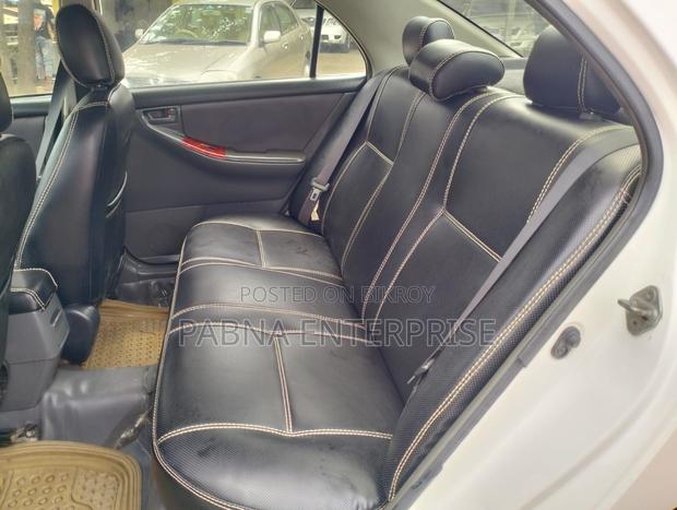 Toyota Corolla 2003 White