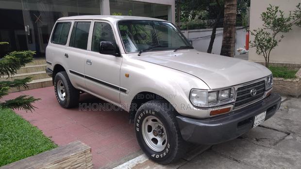 Toyota Land Cruiser 1996 Ivory