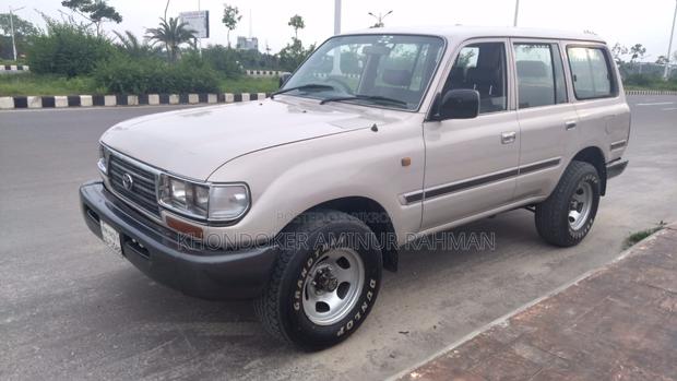 Toyota Land Cruiser 1996 Ivory
