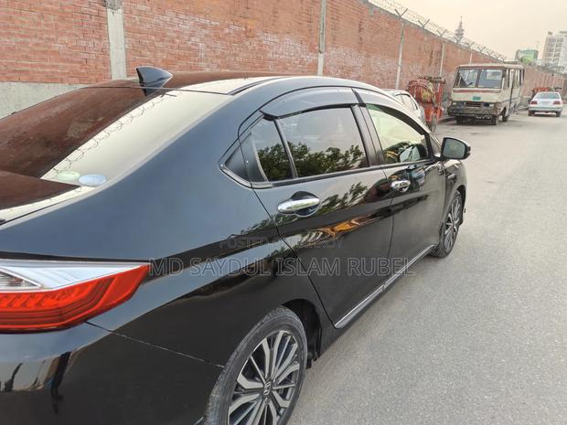 Honda Grace 1.5 Hybrid FWD 2018 Black