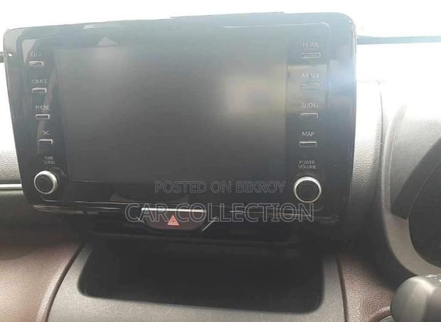 Toyota Yaris Cross 2021 Red