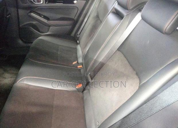 Honda Civic 2021 Red