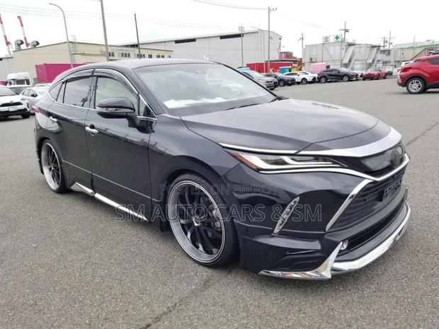 Toyota Harrier 2021 Black