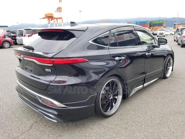 Toyota Harrier 2021 Black