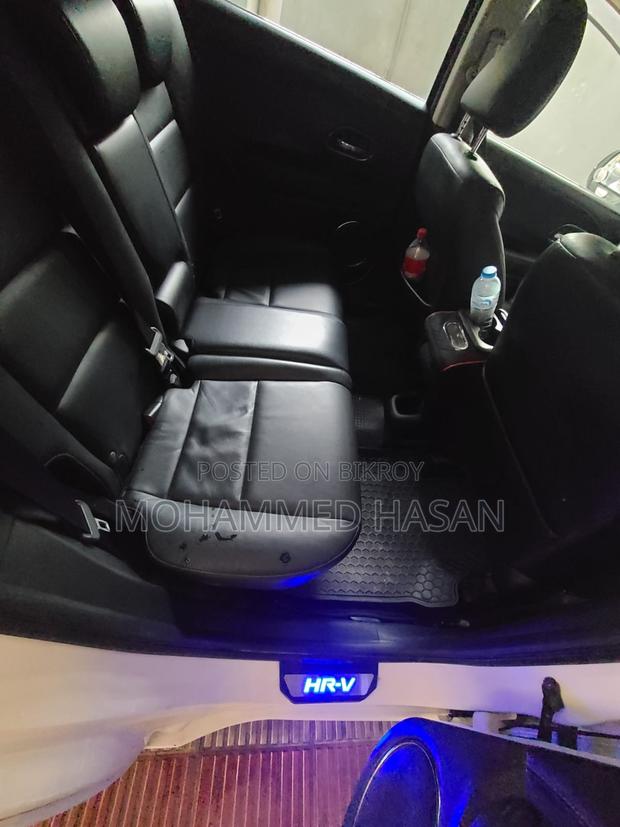 Honda Vezel 1.5 Hybrid 2WD 2014 Pearl