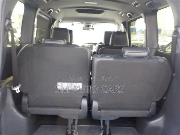 Toyota Esquire 1.8 FWD Hybrid (7 Seater) 2021 Black