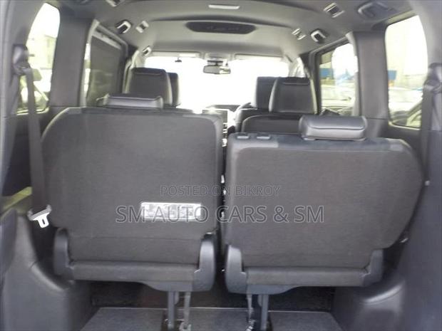 Toyota Esquire 1.8 FWD Hybrid (7 Seater) 2021 Black