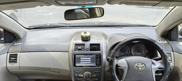 Toyota Axio 2011 Gray