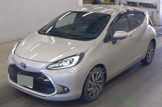 Toyota Aqua 2021 Brown