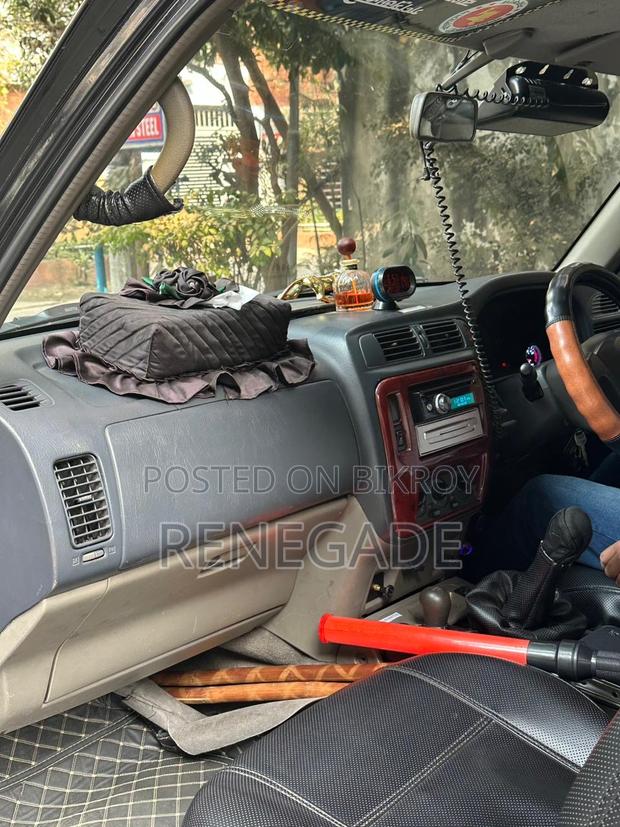 Nissan Patrol 2002 Black