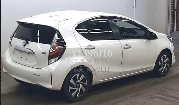 Toyota Aqua 2021 Pearl