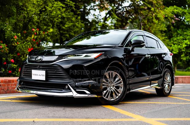 Toyota Harrier 2.0 2021 Black
