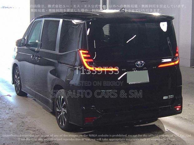Toyota Noah 2023 Black